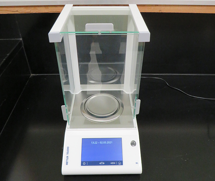 Mettler Toledo Analytical Balance